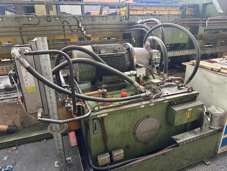 25 TON BULTMANN TRIPLE TUBE DRAW BENCH