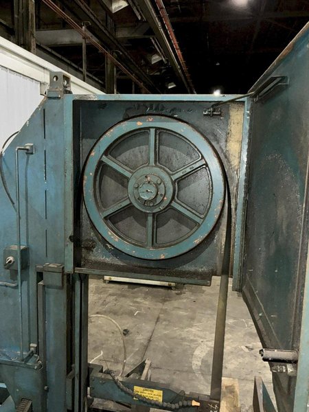 25" x 36" HEM MODEL #V200A TILT FRAME VERTICAL BAND SAW W/ AUTOMATIC FEED TABLE : YOBRO #25400
