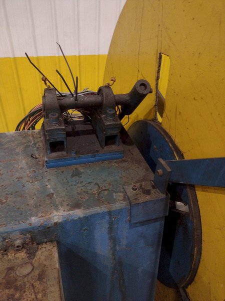 6,000 X 12" COLT MODEL #CR-60-12 MOTORIZED COIL REEL UNCOILER : YOBRO #24603