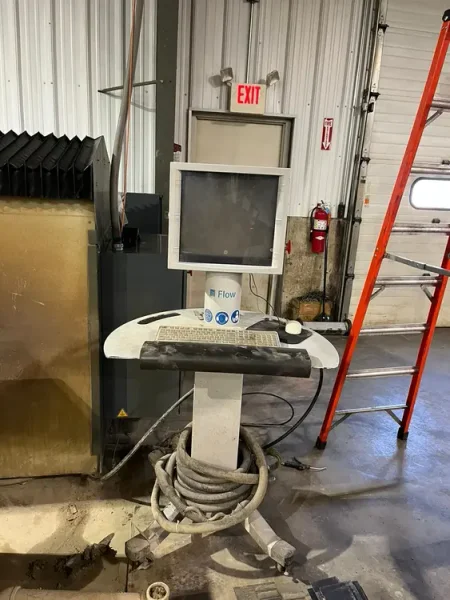 2014 FLOW MACH 3 2513B | Waterjet Cutters