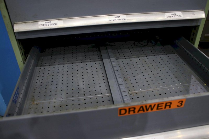 8 DRAWER WATERLOU CABINET: STOCK #76083