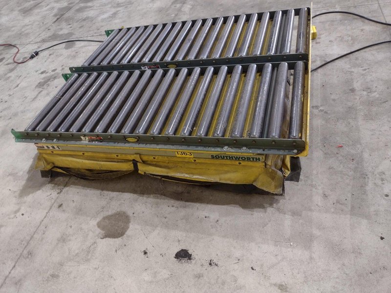 60" X 48" X 3500 LB SOUTHWORTH MODEL #LS4-36 DOUBLE ROLLER TOP LIFT TABLE, 110V SINGLE PHASE: STOCK #20926