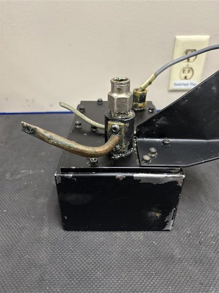 Used Haas Programmable Coolant Nozzle Unit (P-Cool) for VF Series CNC Machines #93-0584