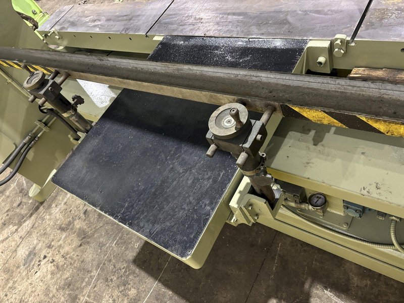 250 TON X 12' ACCURPRESS MODEL #725012 HYDRAULIC PRESS BRAKE: YOBRO #24251