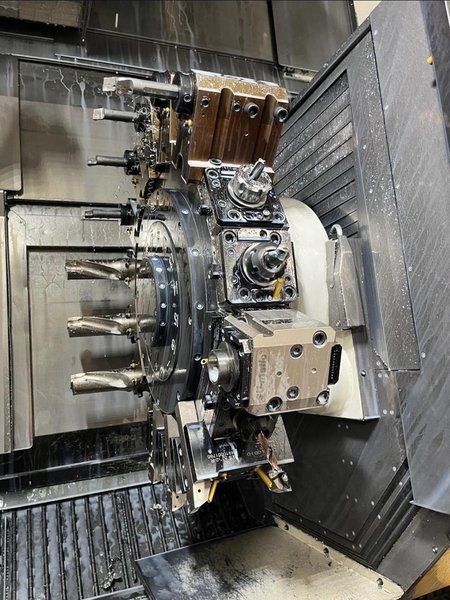 Okuma LT3000 EX Twin Star Multi Axis CNC Lathe, 2020 – Renishaw Probe, Bar Feeder, Chip Conveyor