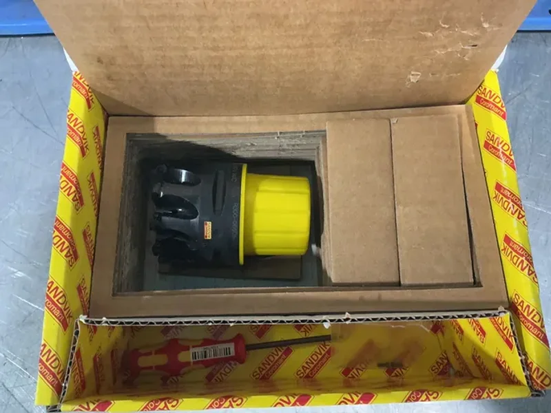 Sandvik Coromant  Face Milling Cutter  - R300-066c6-08h