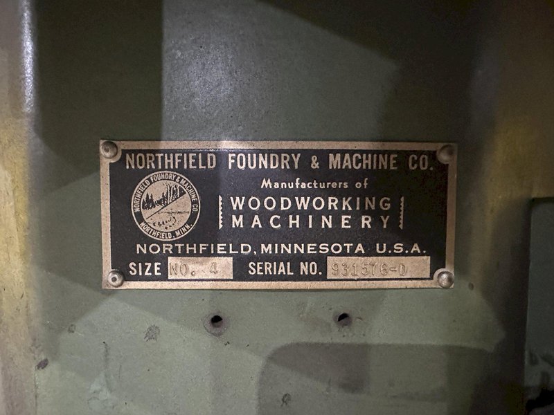 NORTHFIELD #4 POWERED TABLE SAW WITH MOTORIZED FEED ROLLS: STOCK #23080