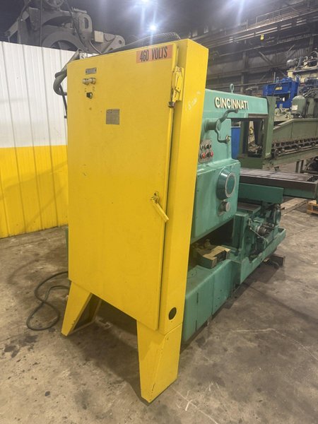 #3 X 72" X 18" CINCINNATI MODEL #330-18 VERCIPOWER HORIZONTAL MILLING MACHINE: YOBRO #24517