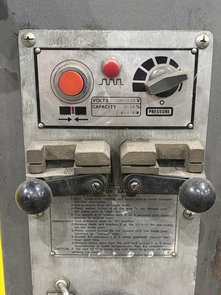 16&quot; JET MODEL #VBS-1610 VERTICAL BAND SAW: STOCK #22574