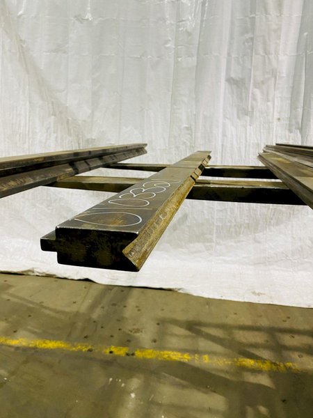 5&#039;2&quot;(62&quot;) PRESS BRAKE BOTTOM FEMALE 90 DEGREE V-DIE. STOCK # 0103321