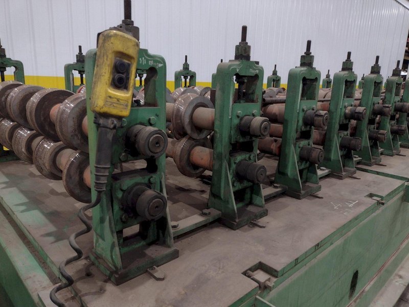 16 STAND X 4&quot; x 36&quot; WIDE R-PANEL ASC ROLLFORMER LINE WITH REEL &amp; CUT OFF, BECK CONTROLS: STOCK 21176