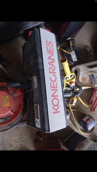 SNAPTRAC CRANE STATION + KONECRANE HOIST STOCK #3145