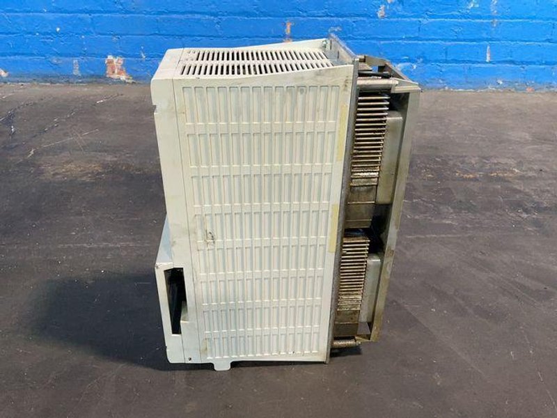 MITSUBISHI SERVO DRIVE UNIT  -  MDS-C1-V1-90-N