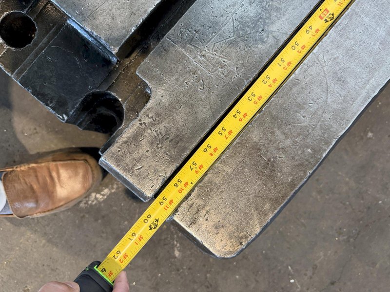 108" X 59" X 8" T-SLOTTED FLOOR PLATE. STOCK # 0541526