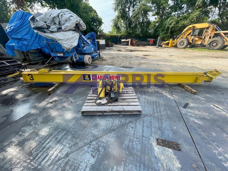 2 Ton Abell-Howe Wall Mount Jib Cranes with 1 ton hoists with Power Trolleys