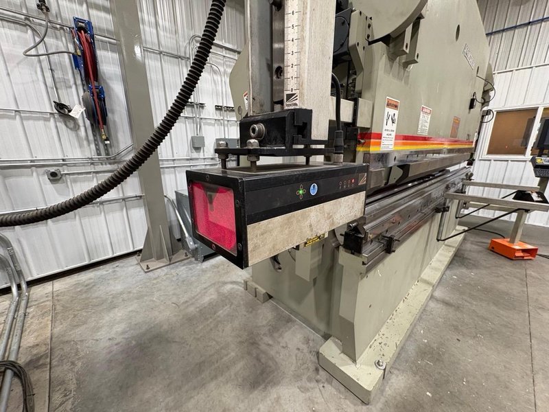 600 ton x 20′ AccurPress 760020 CNC Press Brake, 1999 – w/ upgraded ETS3000