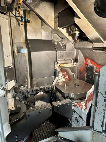 Mazak Variaxis 500-5X II Used CNC Vertical Machining Center For Sale - 2007