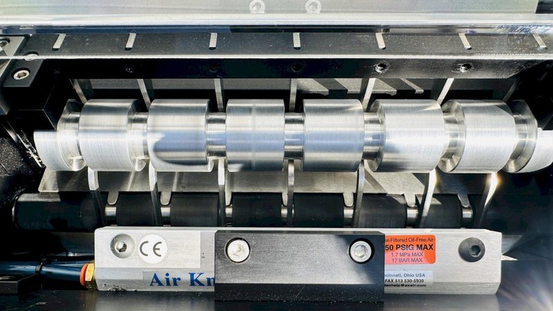 Sharp Packaging Systems Inc.  |   MAX 12 Bagger System