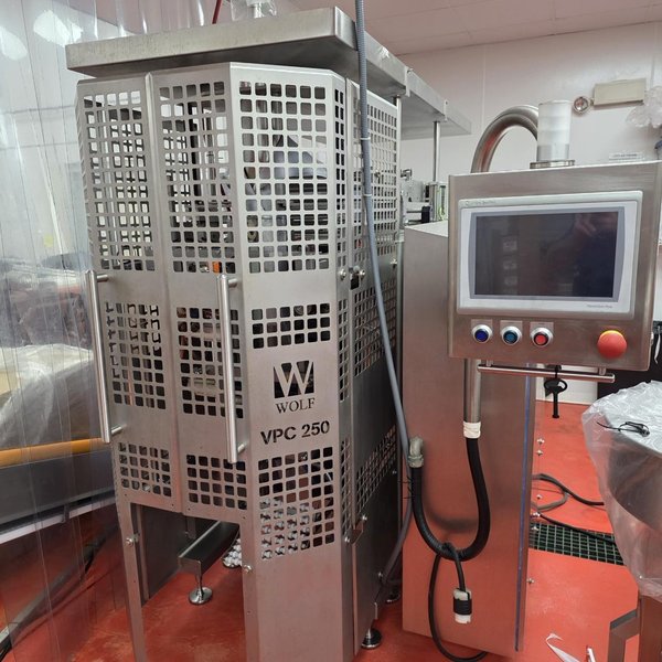 Accutec Bottling Line, 2019 – with 10-Head Filler, Capper, Cooling Tunnel, Labeler, Neck Bander, Induction Sealer, Wolf Bagger