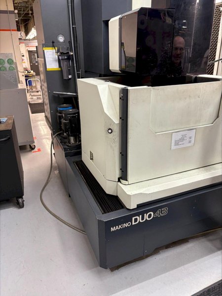Makino DUO43 CNC Wire EDM, 2008 For Sale