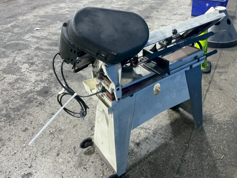 JET 5” X 8” HORIZONTAL BAND SAW   -  J-3130