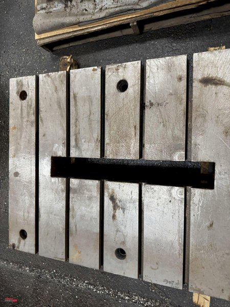 42.5&quot; X 30 1/4&quot; X 6&quot; HEAVY DUTY STEEL BOLSTER PLATE: YOBRO #23886