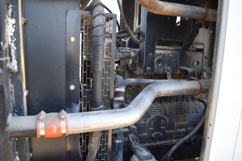 HIPOWER MODEL HRNG230T6 MOBILE GENERATOR