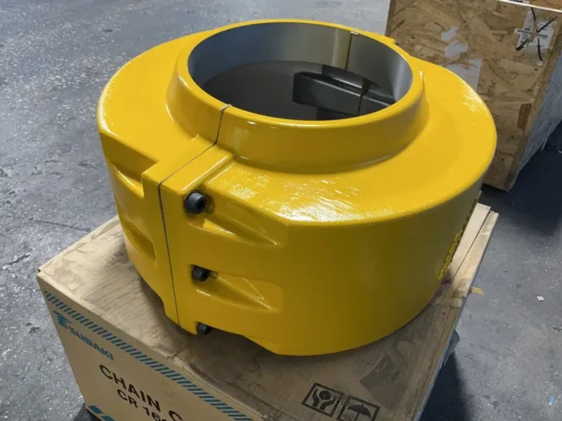 TSUBAKI 16” DIAMETER CHAIN COUPLING CASE  -  CR16018-J