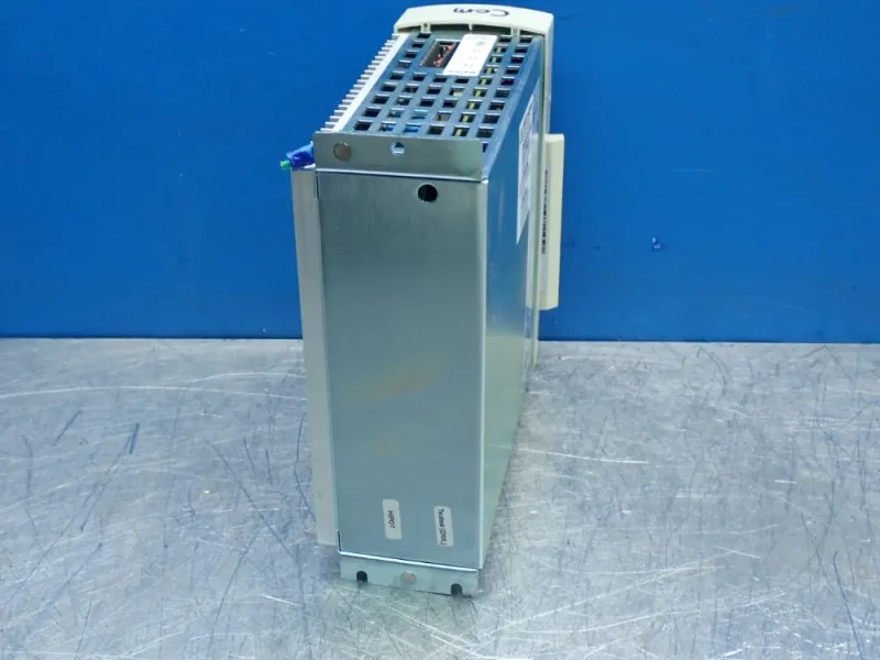 ALLEN BRADLEY 1.0KW, 2.0A OUTPUT, 2.7A INPUT KINETIX SINGLE-AXIS SERVO DRIVE  -  2097-V34PR3-LM