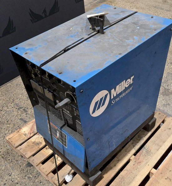 MILLER SYNCROWAVE 250 ARC WELDER USED