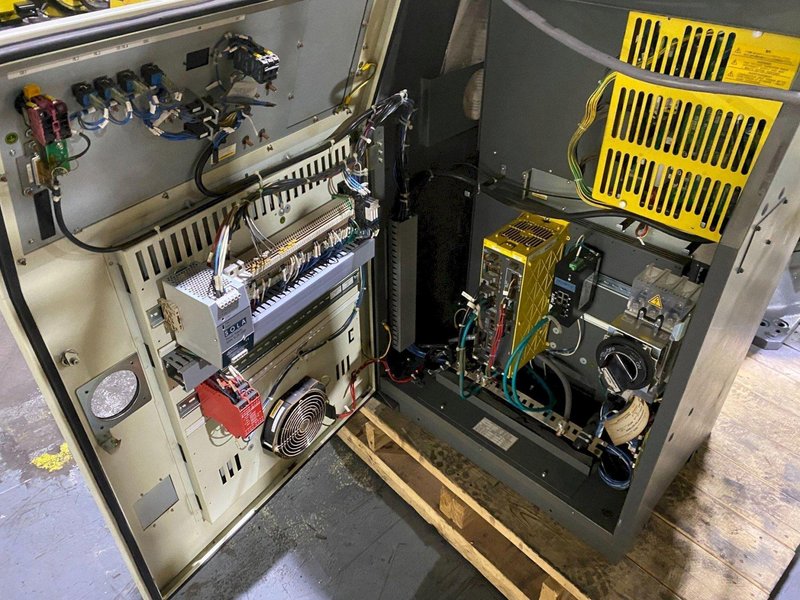 FANUC – R-2000iC/210F w/ R-30iB Controls REFURBISHED NO PENDANT OR CABLE