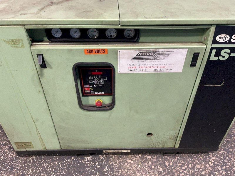 SULLAIR 25 HP AIR COMPRESSOR  -  LS-100-25H/A