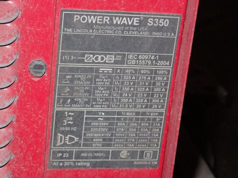 LINCOLN 350 AMP WELDER  -  POWER WAVE S350