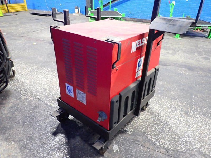 NELSON STUD WELDING 2100 AMPS WELDER  -  NELWELD 4000
