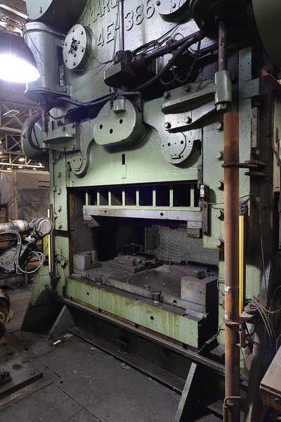 1500 TON MARQUETTE PRESS: STOCK #68750