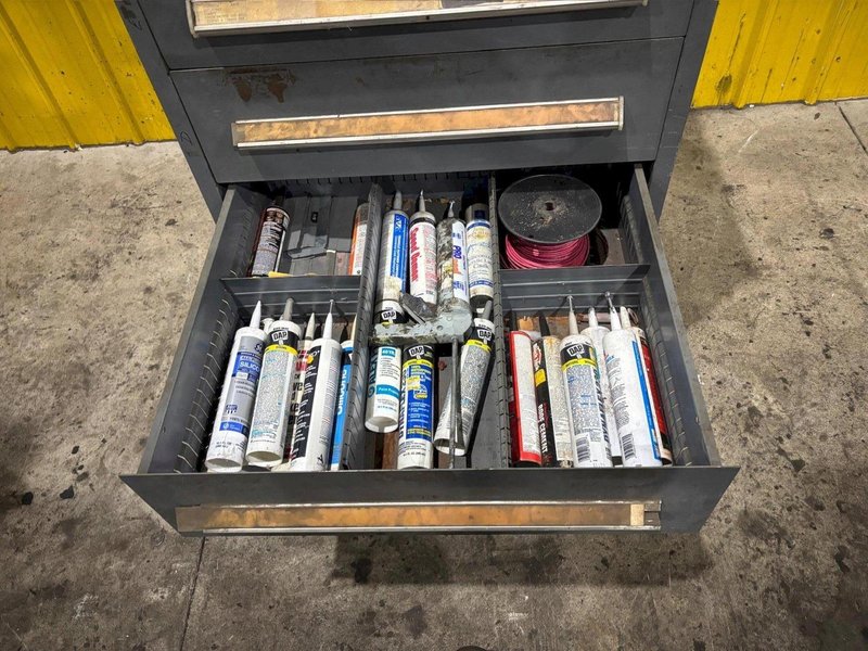 8-DRAWER STANLEY VIDMAR INDUSTRIAL MODULAR CABINET: YOBRO #24400