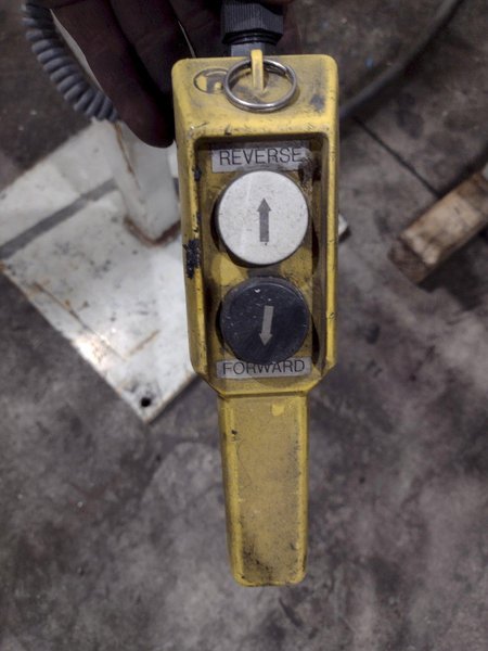 8,000 LBS X 18" CWP MODEL 4RM-18 POWERED UNCOILER COIL REEL: YOBRO #24958