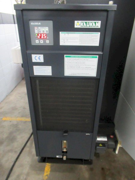 Doosan DNM 500 CNC Vertical Machining Center, 12K RPM Spindle, High Pressure Coolant, Renishaw Probing, Full 4th Axis, Chip Conveyor