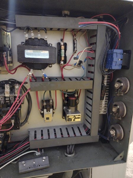 28" X 48" LEBLOND MODEL 3H ENGINE LATHE, 2-1/2" SPINDLE HOLE: YOBRO #24837