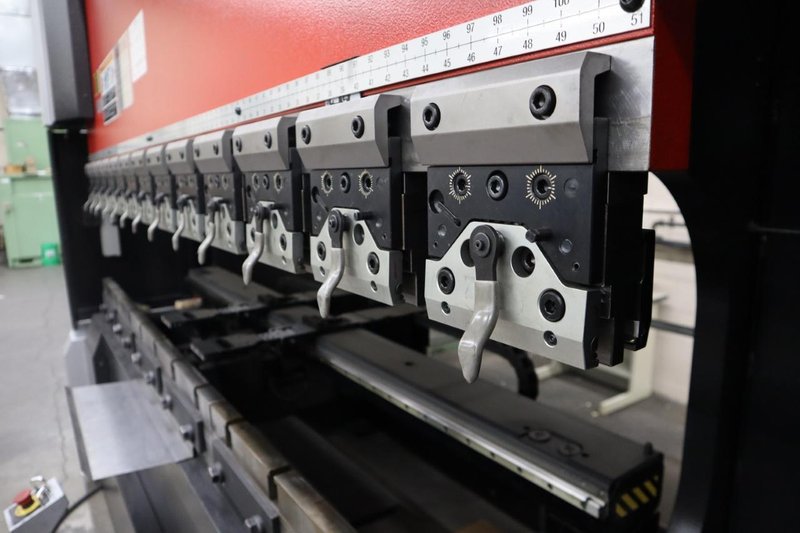 Amada HG 8025 CNC Hydraulic Press Brake, 88 Ton x 102.4", AMNC 3i Controls, Down-Acting, Curtains -New 2016