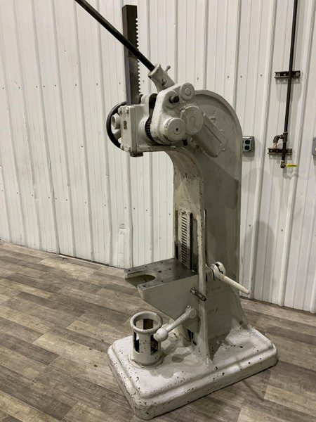 12 TON DAKE MODEL # 4 ARBOR PRESS: STOCK #80887