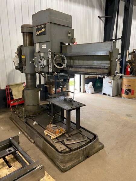 5&#039; X 11&quot; CINCINNATI BICKFORD CHIPMASTER RADIAL ARM DRILL. STOCK # 0418421
