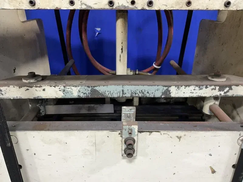 Bantam 110 Psi Press Brake - 24 / 12ton