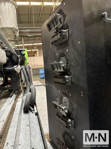 24, 48 AND 60 ZONE TEMPCUBE MODEL TC-880 HOT RUNNER CONTROLS