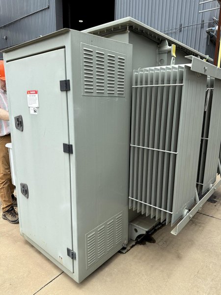 2021 Inductotherm melt system with 2- traveling charge feeders with scales, Inductotherm type 3000 DT-2 ACF-2 3000 kw power supply rated at 300 h. s/n 21H-381478-246-11 interconnecting buss and cables, 2- 4metric steel shell furnaces with stands, hydraulic system , water system with twin 50hp pumps, 2021 Emsco model Hypro 25 stainless steel heat exchanger , related piping, controls, remote operators stand, related controls, lining pushout, Sonmez incoming power transformer type HTYAA3KH-326623 s/n 15729 rated at 3260-4025 KVA, 12,470 volt primary volts, 2x575 secondary volts, spare incoming transformer same as above s/n 15364