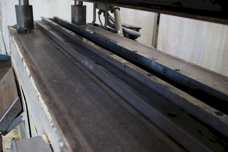25 TON TISHKEN MODEL #C0-8-4 NOTCHING PRESS: STOCK #75072