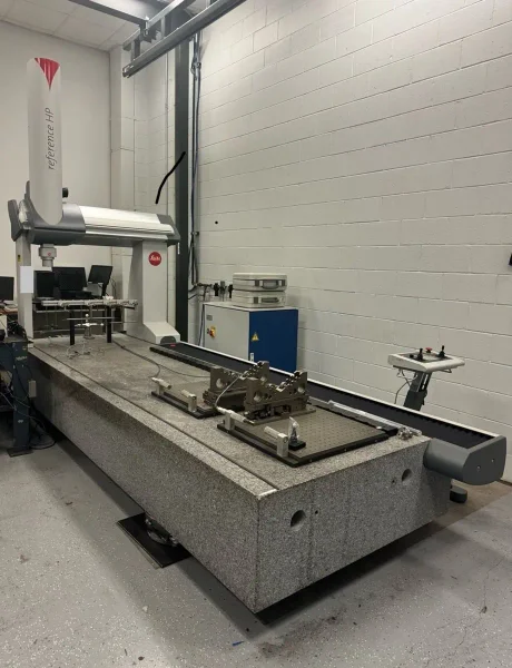 2013 Hexagon Leitz Reference 30.9.7 | Coordinate Measuring Machines