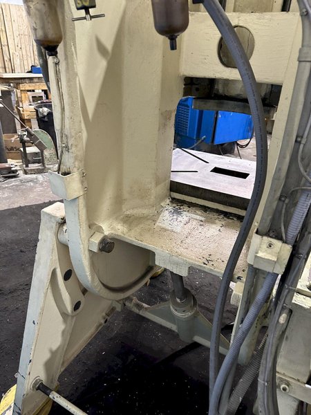 60 TON SOUTHBEND OBI FLYWHEEL  PRESS: STOCK #77515