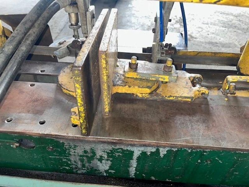 9" x 18"  W.F. Wells Band, Horizontal Band Saw STOCK # 3748