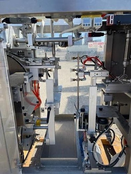 JDA Packaging Equipment 430 Liquid Pouch Bagger